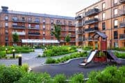 30 000 bostadssökande ger svar