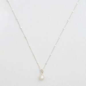 Halsband Treasure Single Pearl Silver.
